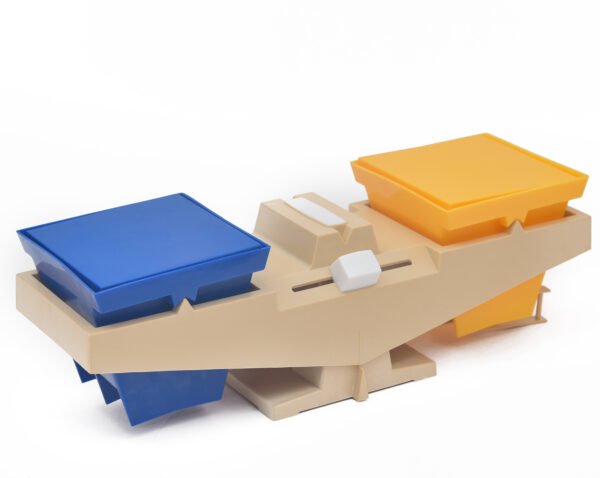 TOODLES Plastic Toy Frog Figures Set - Blue and Yellow Frogs with Moulding Machine for Creative Play - Image 7