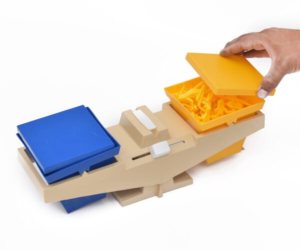 TOODLES Plastic Toy Frog Figures Set - Blue and Yellow Frogs with Moulding Machine for Creative Play - Image 4